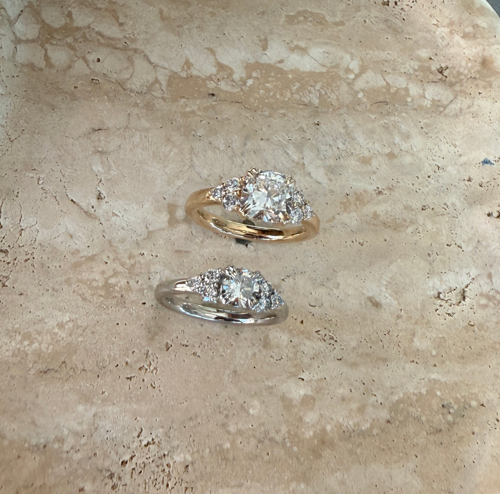 Cushion CARLOTTA Verlobungsring - MONANO Schmuckmanufaktur